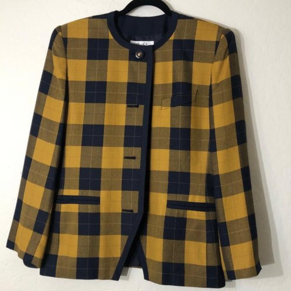 Le Suit Plaid Blazer